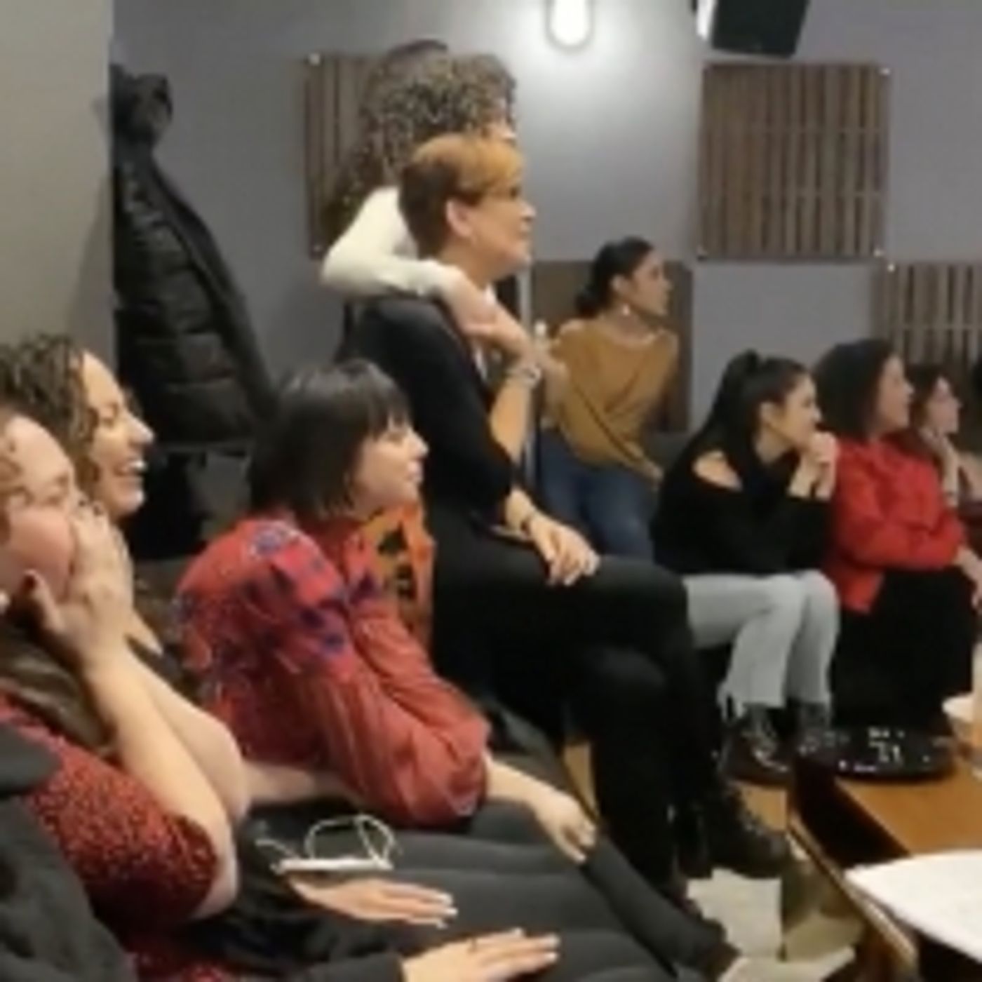 Wake Up With BWW 6/15: West End Reopening Delayed, and More  Image