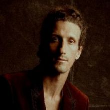 David Shaw Releases New Holiday Single 'Blue Christmas'