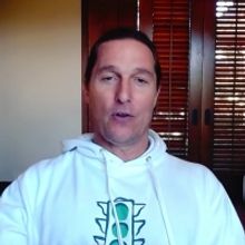 VIDEO: Matthew McConaughey Talks About His Mom on THE KELLY CLARKSON SHOW