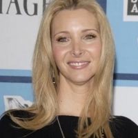 Lisa Kudrow Wants Her Character Valerie Cherish From THE COMEBACK to Be on Broadway