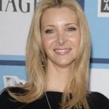Lisa Kudrow Wants Her Character Valerie Cherish From THE COMEBACK to Be on Broadway