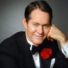 Review: FINDING WORDS FOR SPRING Finds Steve Ross in Fine Form at Birdland