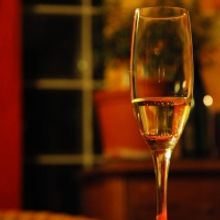 Two SPARKLING WINES to Ring in 2022