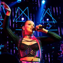 Abigail Barlow Will Return to Broadway's SIX as Katherine Howard