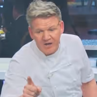 Exclusive: Watch a Clip From the New Episode of HELL'S KITCHEN: BATTLE OF THE AGES Video