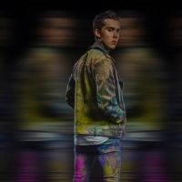 Jeremy Shada Releases Explosive Video for 'Dancing With Strangers'