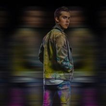 Jeremy Shada Releases Explosive Video for 'Dancing With Strangers'