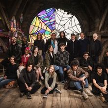 Video: Watch Thing Deliver Scripts as WEDNESDAY Season 2 Begins Production