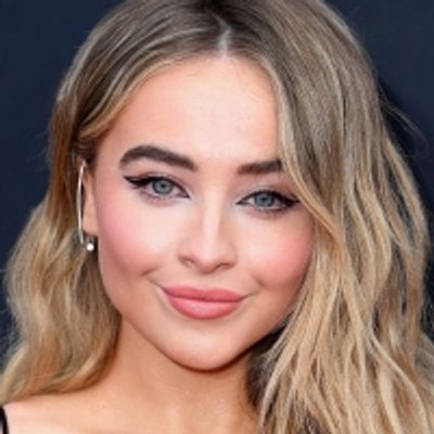 Meet MEAN GIRLS' New Cady Heron, Sabrina Carpenter!