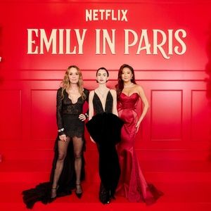 Photos: Ashley Park, Lily Collins, & More at EMILY IN PARIS Season 5 Premiere