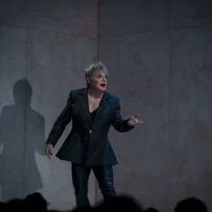 Eddie Izzard's HAMLET Begins Performances at The Orpheum Theatre Tomorrow