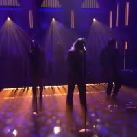 VIDEO: Watch Miranda Lambert Perform 'Mess With My Head' on LATE NIGHT WITH SETH… Video