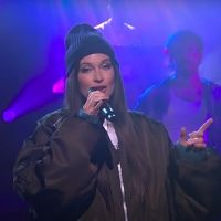VIDEO: Watch Kacey Musgraves Perform 'Breadwinner' on THE LATE SHOW