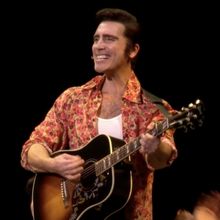 Video: Nick Fradiani Performs 'Sweet Caroline' in A BEAUTIFUL NOISE: THE NEIL DIAMOND