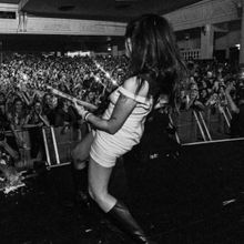 Beabadoobee Releases Live Album 'Live In London'