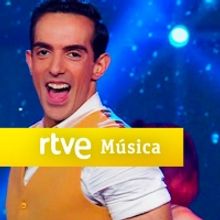 CANTANDO BAJO LA LLUVIA y LA HISTORIA INTERMINABLE actúan en TVE