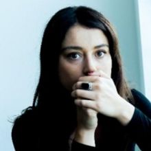 Grace Cummings Announces First U.S. Tour & Shares 'Heaven' Live Video