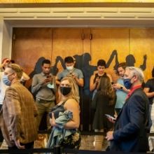 Broadway Theatres In New York City Extend Vaccination and Mask Requirement For Audien