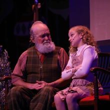 Review: MIRACLE ON 34TH STREET at Argenta Community Theatre
