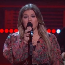 VIDEO: Kelly Clarkson Covers 'One Fine Day'