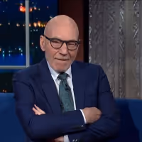 VIDEO: Sir Patrick Stewart Talks PICARD on THE LATE SHOW WITH STEPHEN COLBERT! Video