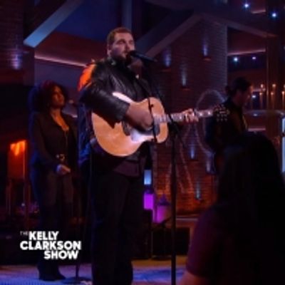 VIDEO: Jake Hoot Performs 'Better Off Without You' on THE KELLY CLARKSON SHOW