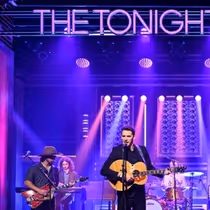 THE RED CLAY STRAYS Perform 'Don't Wanna Know' on The Tonight Show