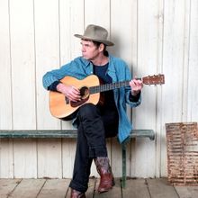 Comedian Rich Hall to Launch CHIN MUSIC 2025 UK Tour
