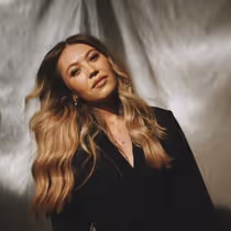 Bri Fletcher Releases Reflective EP NEW HER