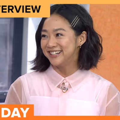 Video: Stephanie Hsu Received Susan Sarandon's Blessing for ROCKY HORROR Role