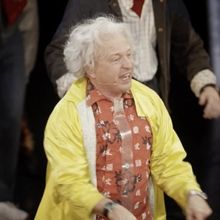 Video: The Cast of BACK TO THE FUTURE in London Perform Unreleased Track 'Time Travel