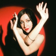 Lauren Lakis Releases Album 'A Fiesta and a Hell'