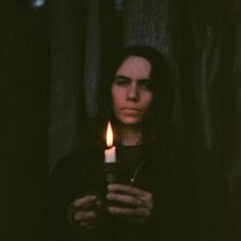 Kathryn Mohr Shares New Single 'Elevator'