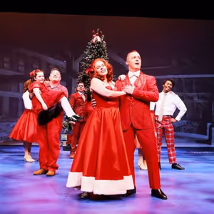Review: IRVING BERLIN’S WHITE CHRISTMAS at Musicalfare At Shea’s 710 Theatre