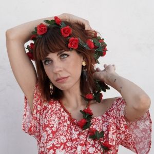 Santa Chiara Releases New Garage-Pop Track