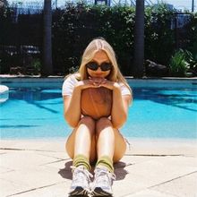 EDINBURGH 2025: Review: JODIE SLOAN: IS SHE HOT? Pleasance Courtyard