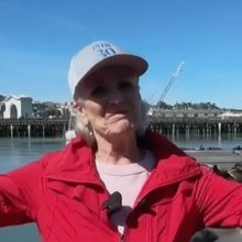 VIDEO: Karen Mason Entertains San Fransisco Sea Lions With Song