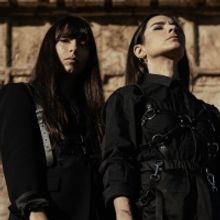 VIDEO: Giolí & Assia Unveil New #Diesislive From Segesta Temple in Italy