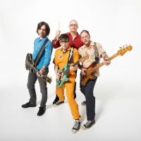 Weezer Release New Song From Upcoming 'Van Weezer' Album
