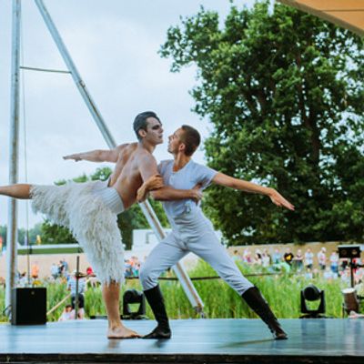 Sir Matthew Bourne's SWAN LAKE Will Return to Latitude Festival