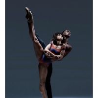 BWW Review: COMPLEXIONS CONTEMPORARY BALLET at The Joyce Holds Up a Mirror to our Ever-Changing World