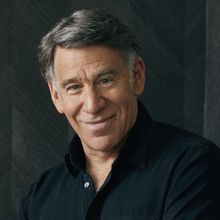 WICKED Composer Stephen Schwartz Wins 2025 Johnny Mercer Award