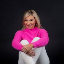 Christy Trapp Brings THE TENDER TRAPP to Don't Tell Mama