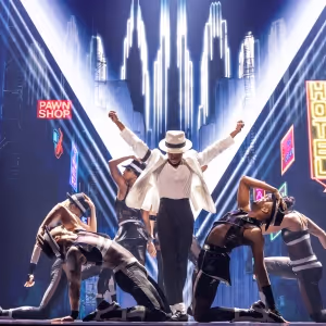 Review Roundup: MJ Launches National Tour