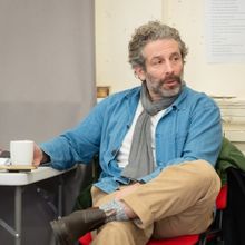 Interview: 'It's Irritating To Be Suddenly Old and Wise': Actor Elliot Levey on Playi