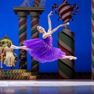 BWW Feature: PACIFIC NORTHWEST BALLET PRESENTS GEORGE BALANCHINE'S THE NUTCRACKER&reg; Filmed at McCaw Hall