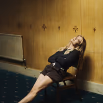 FLORRIE Shares New Single WARRIOR Ahead of Album MAGIC FOR A WHILE