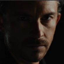 Video: Jonathan Bailey, Ella Purnell, Aimee Lou Wood & More Star in Audible's DRACULA