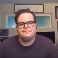 VIDEO: Josh Gad Talks Singing FROZEN 2 With His Daughters and His Role in ARTEMIS…