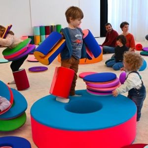 L'Alliance New York to Present LES TUTOMOUVES at 2025 Crossing The Line Festival